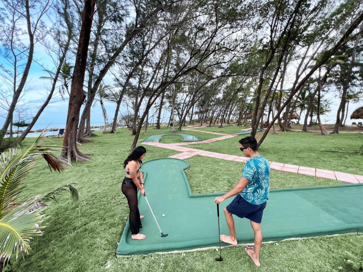 Fantasy Island Beach Resort And Marina First Bight المظهر الخارجي الصورة