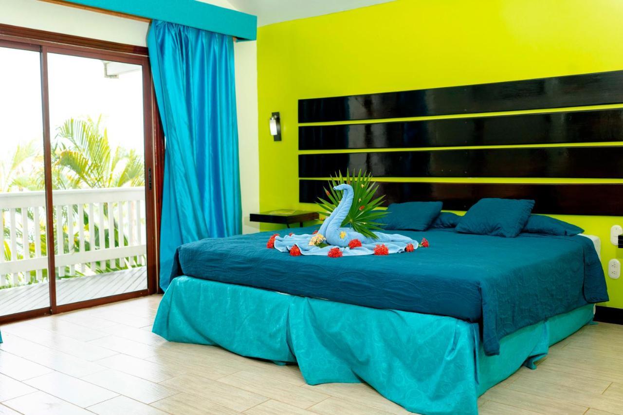 Fantasy Island Beach Resort And Marina First Bight المظهر الخارجي الصورة
