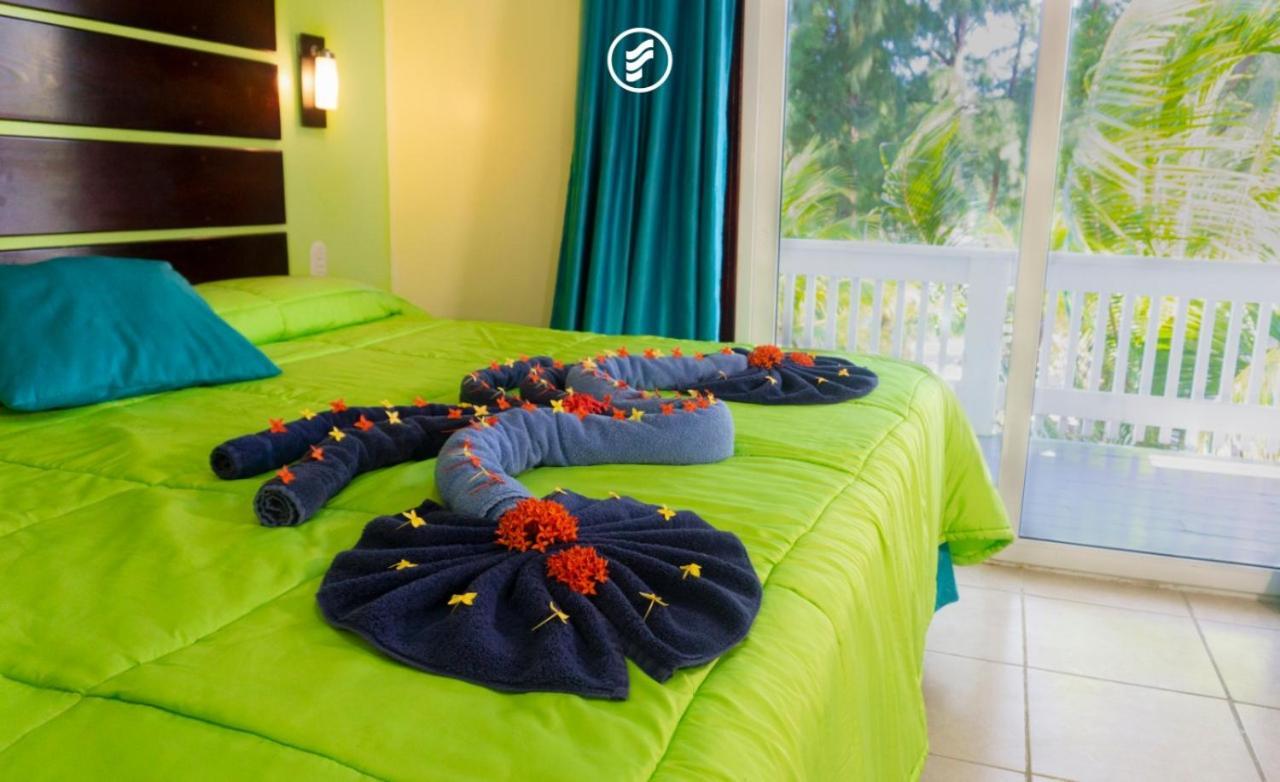 Fantasy Island Beach Resort And Marina First Bight المظهر الخارجي الصورة